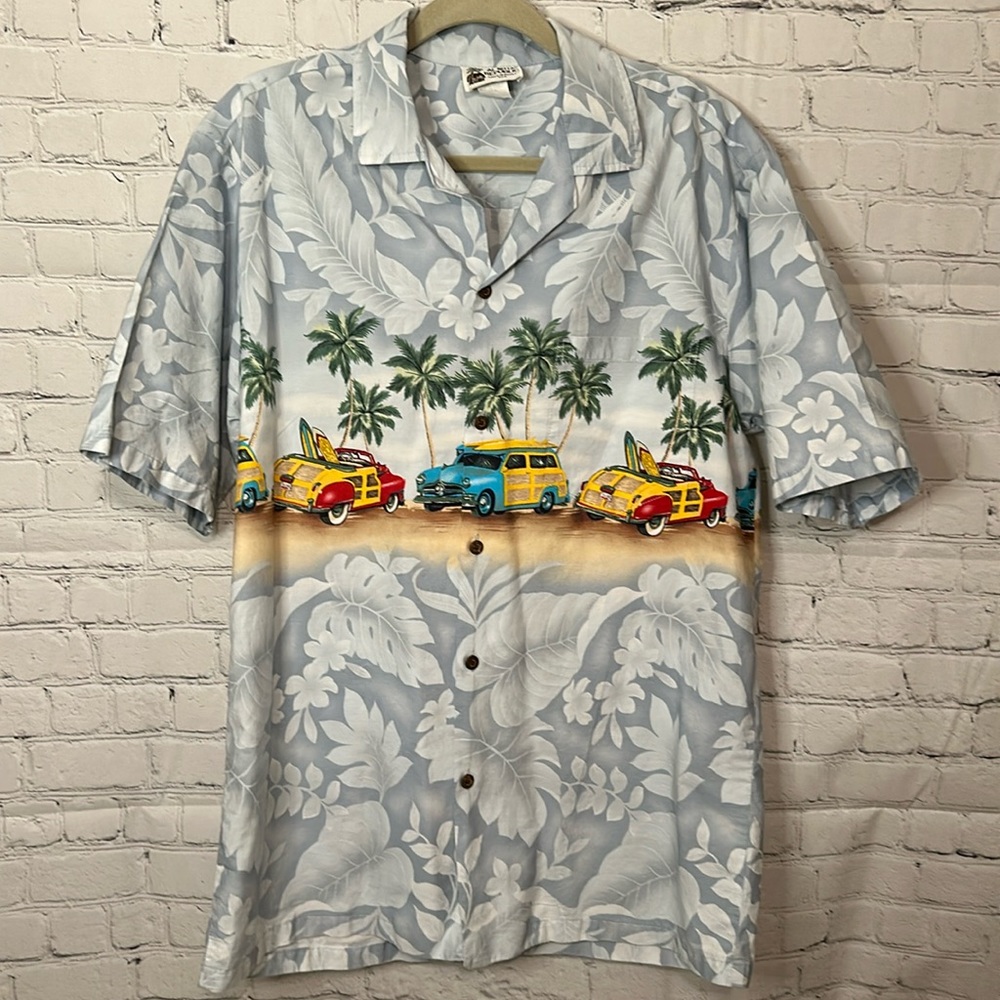 Men’s classic woody car surfing aloha Republic size L button down shirt